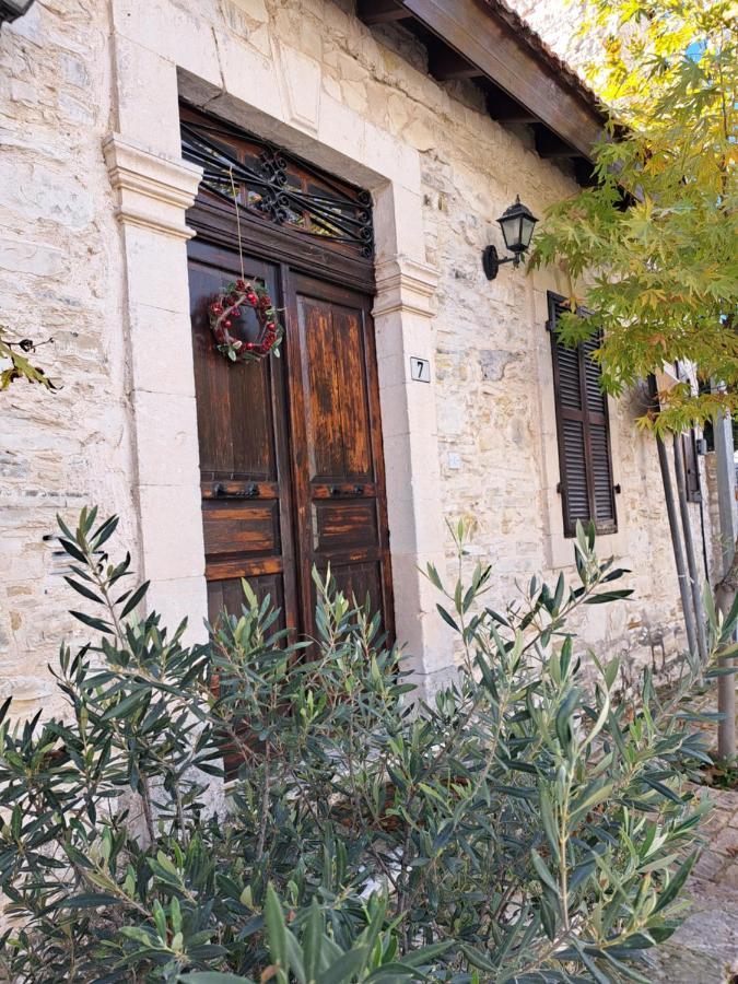 Liakoto Guest House Panayia Bagian luar foto