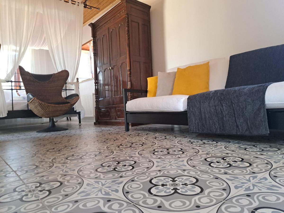 Liakoto Guest House Panayia Bagian luar foto