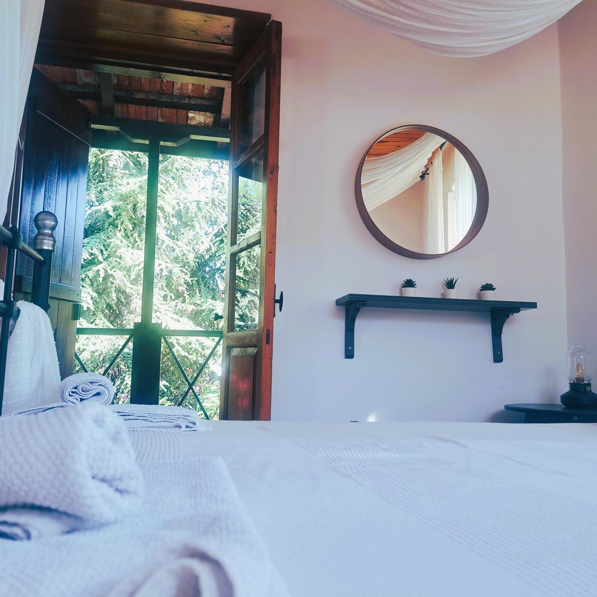 Liakoto Guest House Panayia Bagian luar foto