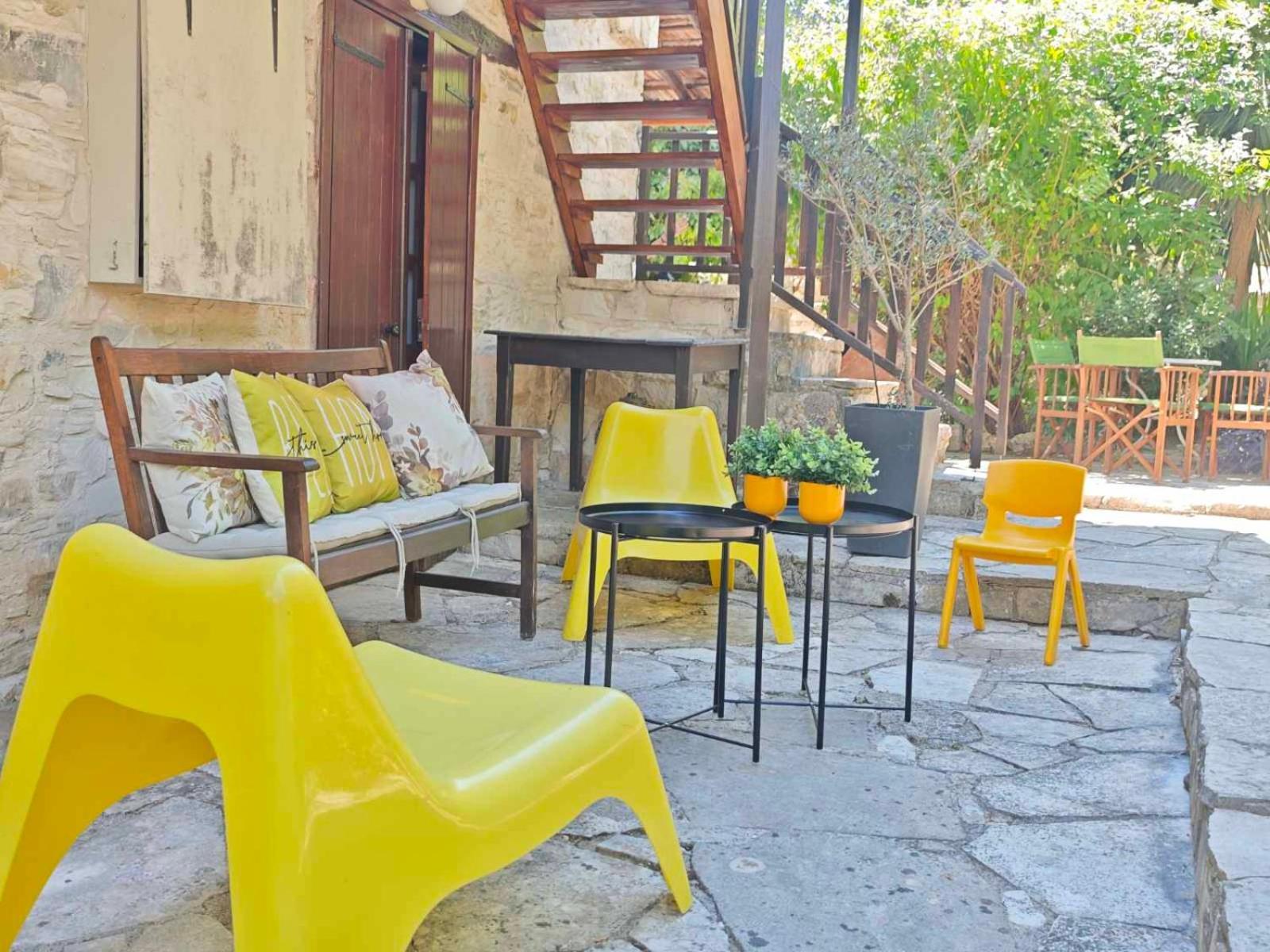 Liakoto Guest House Panayia Bagian luar foto